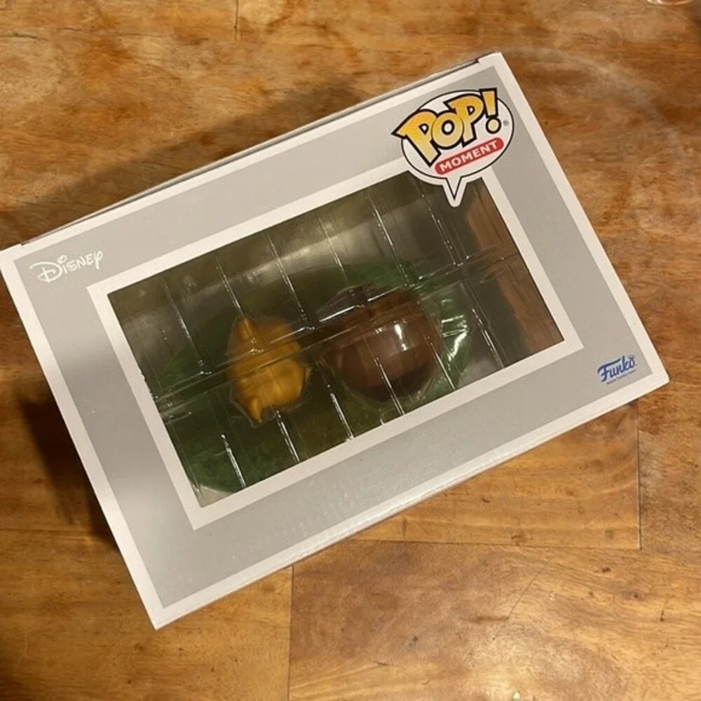 Funko Disney POP Moment Winnie the Pooh Christopher Robin with Pooh Vinyl Figure - Picture 4 of 7